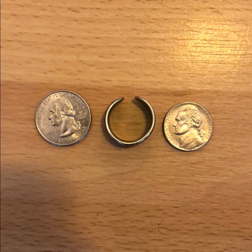 Acrylic Green Ring - image 5